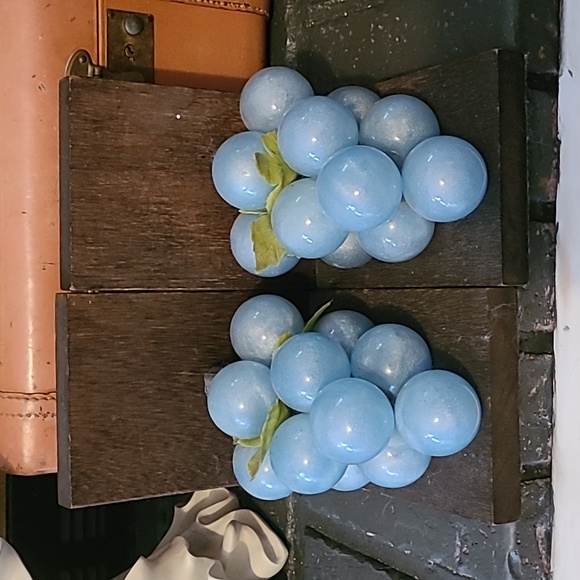 Blue Lucite Grape Bookends - Picture 5 of 5